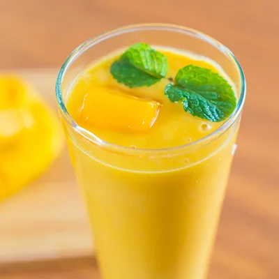 Receta de Smoothie de Mango y mantequilla de Almendras